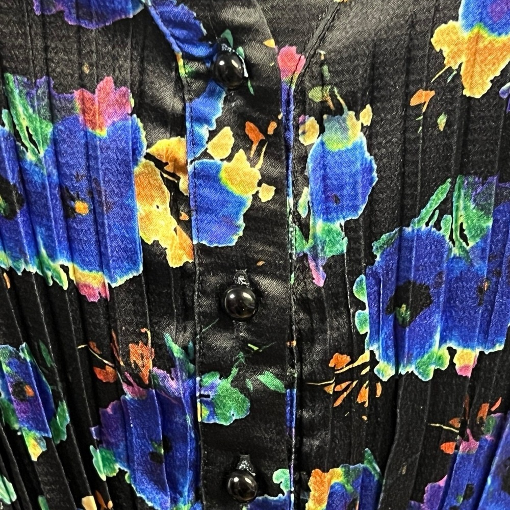 Molly Bracken Pleated Dress Black Floral V-Neck Short Sleeve‎ Boho Flowy Chic - Picture 4 of 10